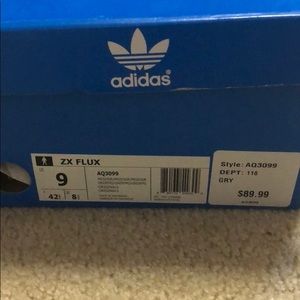 9 , adidas zx flux , brand new